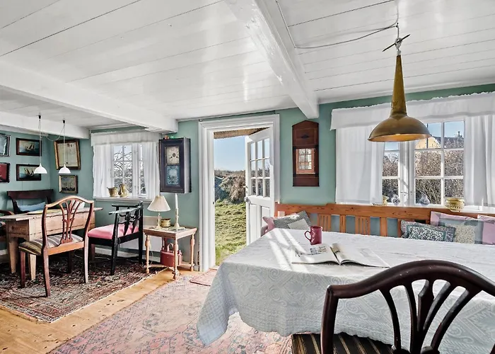 4 Bedroom Gorgeous In Сasa de vacaciones Fanø